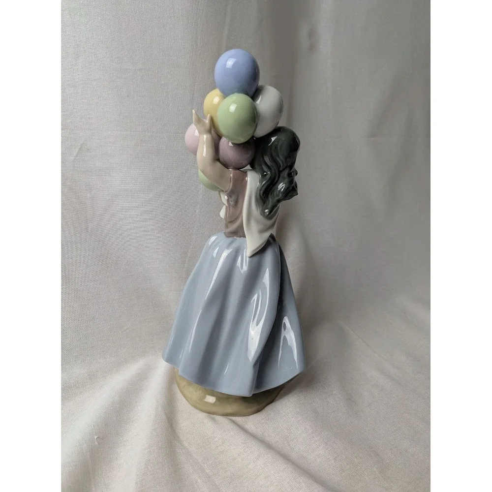 LLADRO #5141 "Ballons for Sale" Porcelain Figurine, Retired 1996 Collectible Vtg - Picture 3 of 5